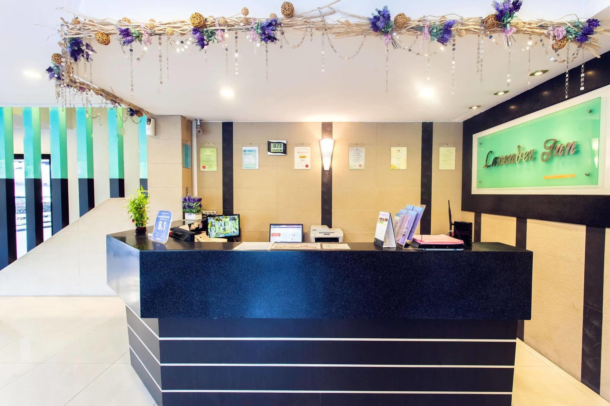 Lavender Inn Nusa Bestari Johor Bahru Buitenkant foto