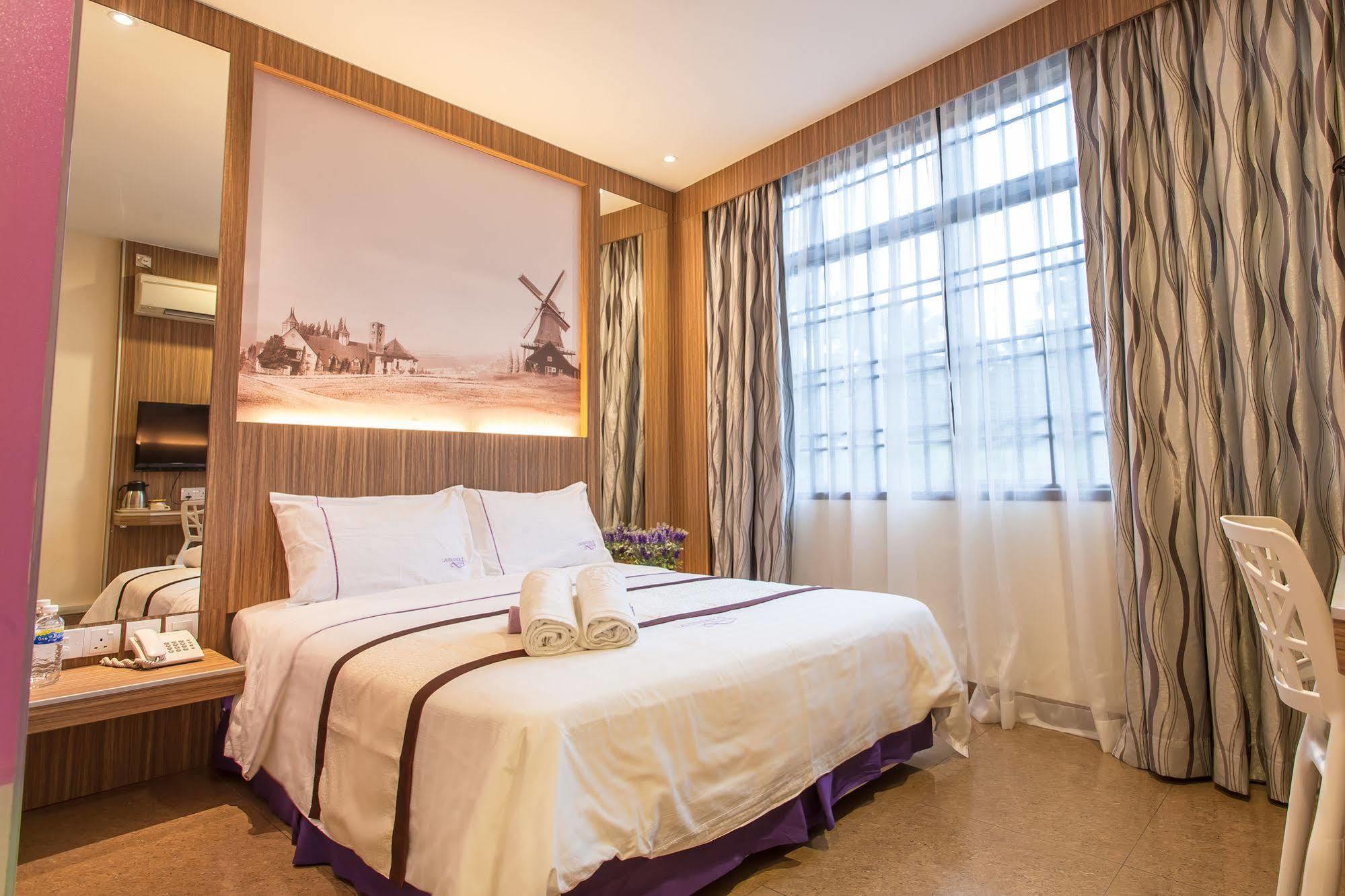 Lavender Inn Nusa Bestari Johor Bahru Buitenkant foto